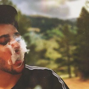 Meet your Posher, Amir